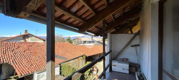 3 Schlafzimmer Haus in Vialfrè, Italy, Nr. 52487 20