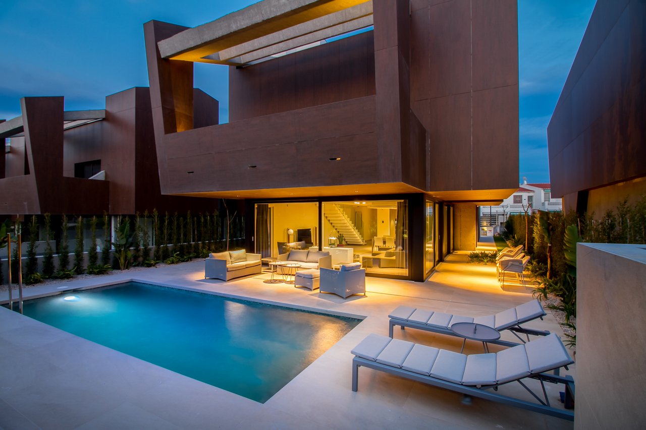 3 bedrooms Villa in L'Albir, Spain No. 4188