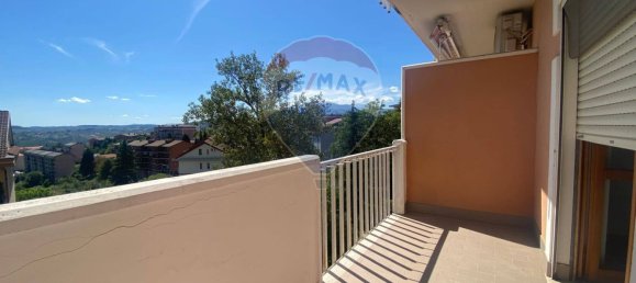 3 chambres Appartement à Chieti, Italy No. 325900 7