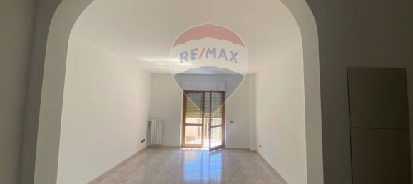 3 chambres Appartement à Chieti, Italy No. 325900 5