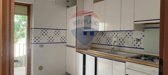 3 chambres Appartement à Chieti, Italy No. 325900 8