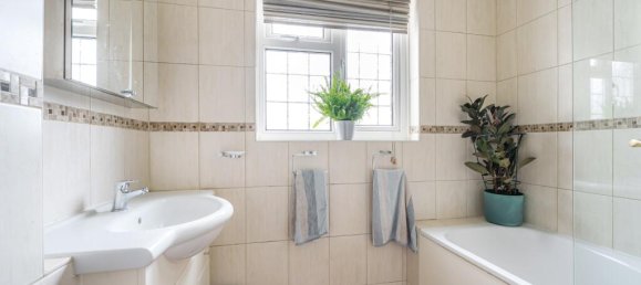 4 bedrooms House in West Wickham, United Kingdom No. 13408 9