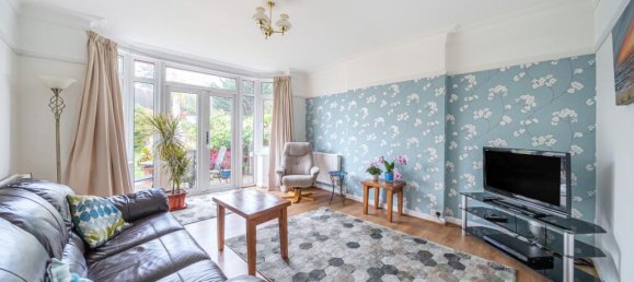 4 bedrooms House in West Wickham, United Kingdom No. 13408 2