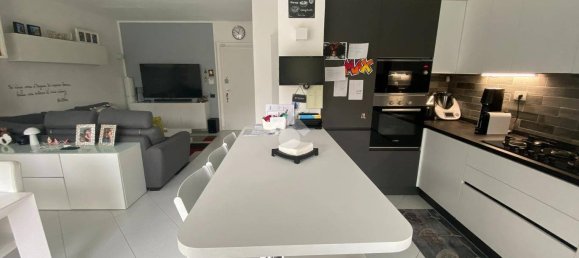 2 Schlafzimmer Wohnung in Milan, Italy, Nr. 317736 26