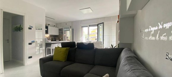 2 Schlafzimmer Wohnung in Milan, Italy, Nr. 317736 3