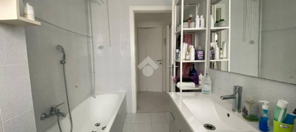 2 Schlafzimmer Wohnung in Milan, Italy, Nr. 317736 14