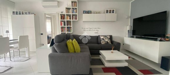 2 Schlafzimmer Wohnung in Milan, Italy, Nr. 317736 19