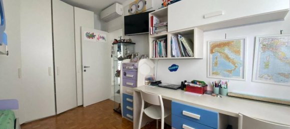 2 Schlafzimmer Wohnung in Milan, Italy, Nr. 317736 36
