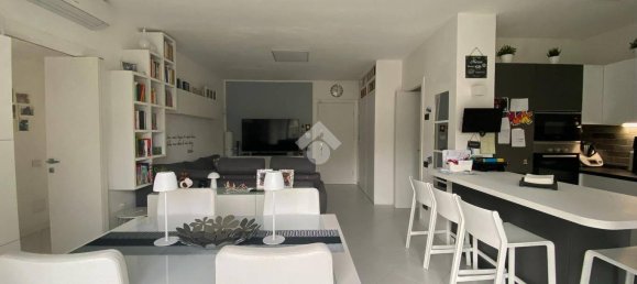 2 Schlafzimmer Wohnung in Milan, Italy, Nr. 317736 4