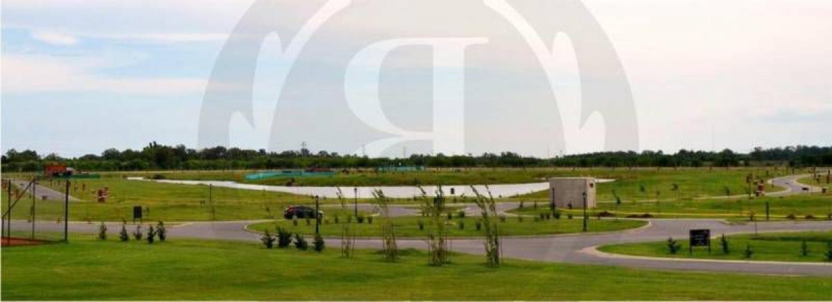  Land in Escobar, Argentina No. 115915