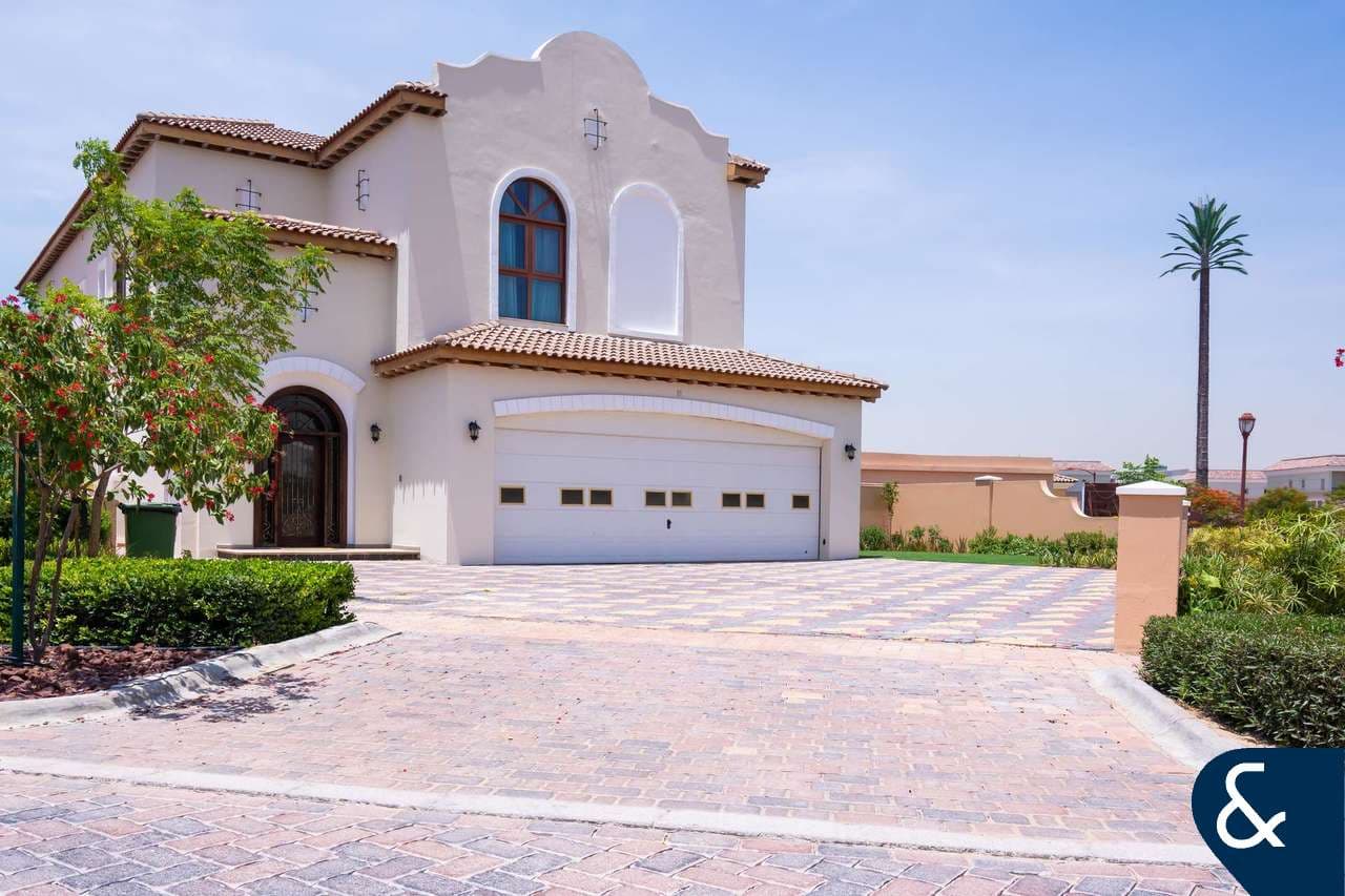 5 chambres Villa à Jumeirah Golf Estates, UAE No. 109652