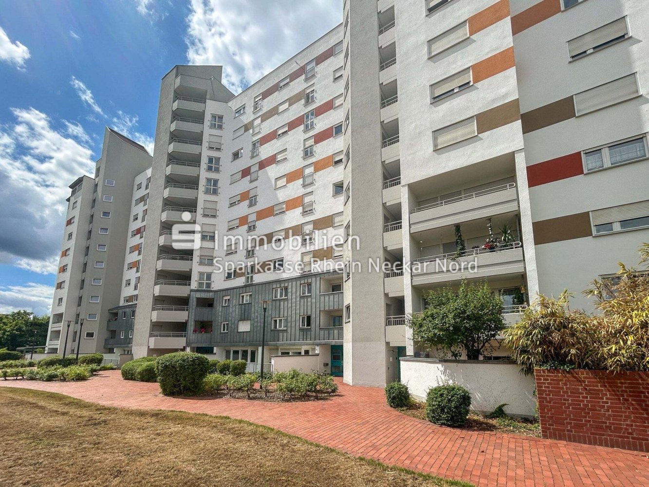 3 rooms Apartment in Mannheim, Germany No. 224558