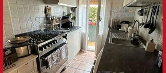 5 bedrooms Apartment in Rome, Italy No. 330843 37