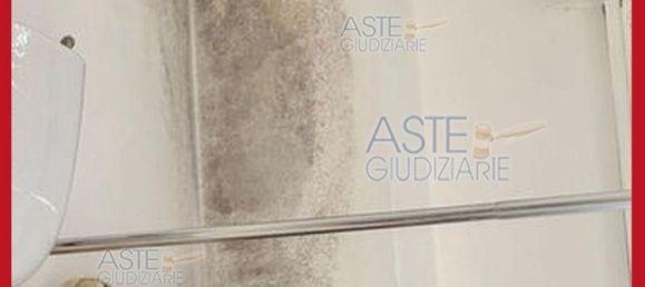 5 bedrooms Apartment in Rome, Italy No. 330843 15