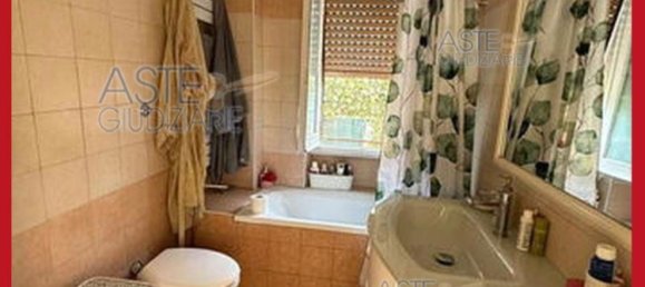 5 bedrooms Apartment in Rome, Italy No. 330843 34