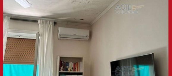 5 bedrooms Apartment in Rome, Italy No. 330843 19