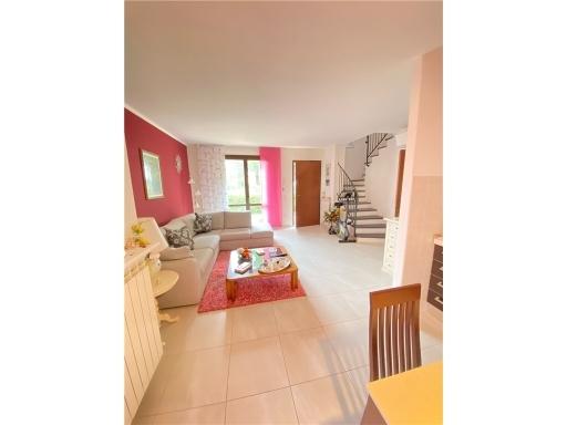 7-salle Villa à San Miniato, Italy No. 20835