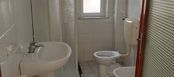 3 bedrooms Apartment in La Spezia, Italy No. 314276 4