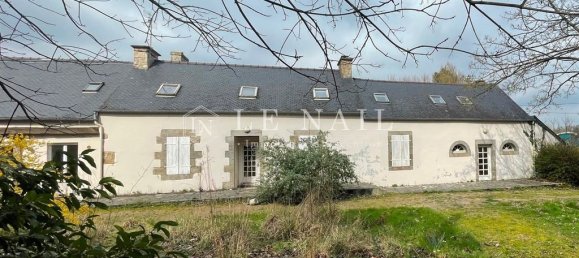 48 bedrooms House in Guingamp, France No. 297764 4
