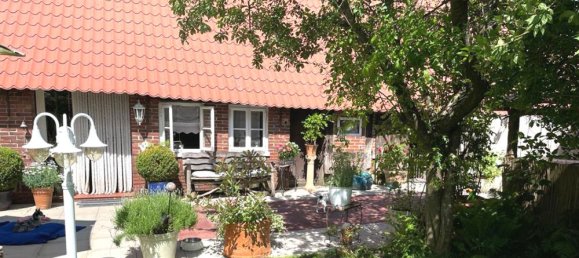 Коммерческая недвижимость с 1 спальней в Cuxhaven, Германия № 130578 3