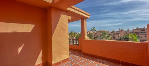 2 Schlafzimmer Penthouse in Estepona, Spain, Nr. 137536 19