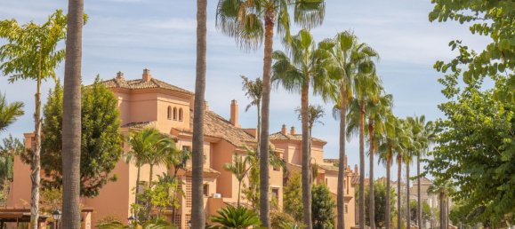 2 Schlafzimmer Penthouse in Estepona, Spain, Nr. 137536 3