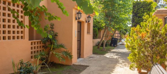 2 Schlafzimmer Penthouse in Estepona, Spain, Nr. 137536 6