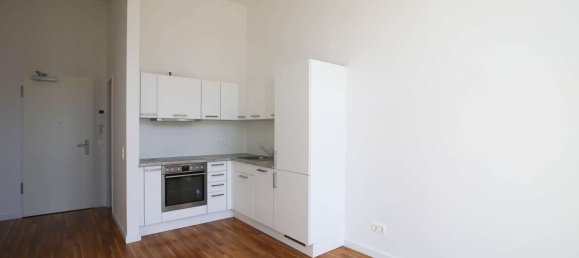 2 rooms Apartment in Lichterfelde, Germany No. 336198 3