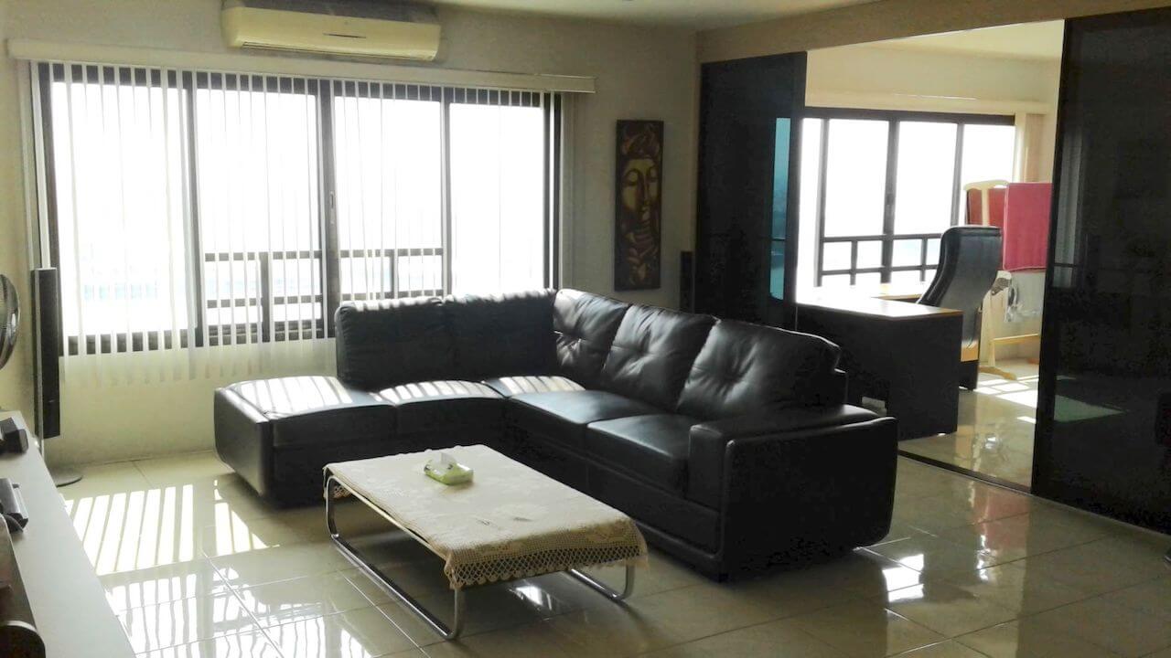 2 bedrooms Condo in Bangkok, Thailand No. 2465