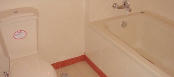 2 bedrooms Condo in Bangkok, Thailand No. 2465 12