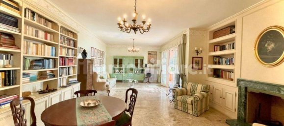 4 غرف نوم فيلا في Massarosa, Italy رقم 306136 7