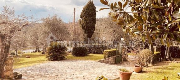 4 غرف نوم فيلا في Massarosa, Italy رقم 306136 5