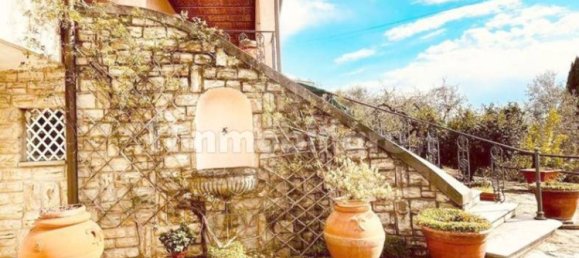 4 غرف نوم فيلا في Massarosa, Italy رقم 306136 6