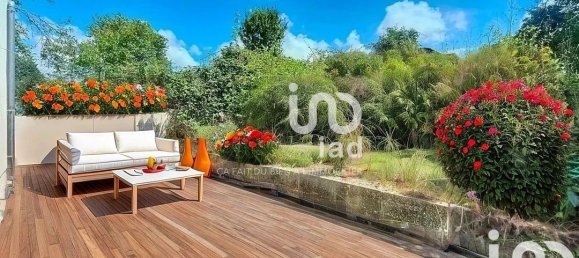 3 bedrooms House in Bourges, France No. 50979 13