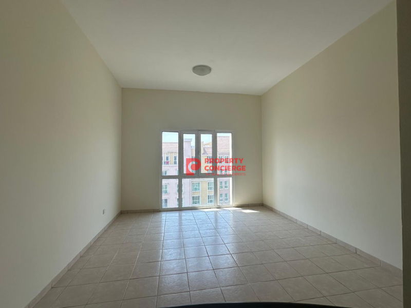 Studio in Discovery Gardens, UAE No. 32535