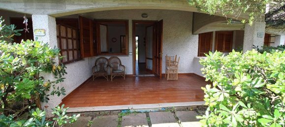 4 rooms Apartment in Grosseto, Italy No. 40160 2