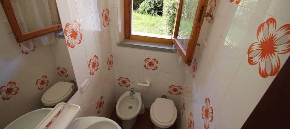 4 rooms Apartment in Grosseto, Italy No. 40160 7