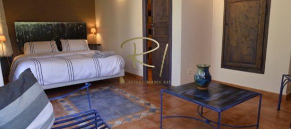  Castillos de 7 dormitorios en Ruoms, France No. 303047 8