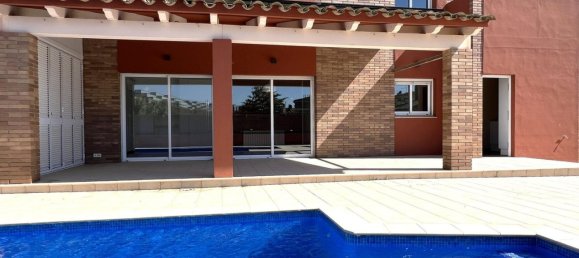 4 غرف نوم منزل في Girona, Spain رقم 137940 37