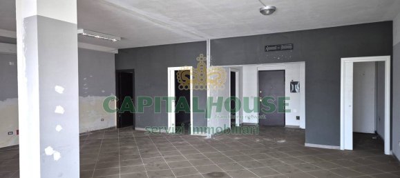 95m² Commercial property in Portico di Caserta, Italy No. 229719 4