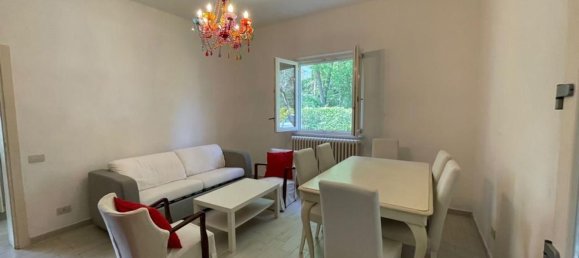 5 rooms House in Forte dei Marmi, Italy No. 227924 9