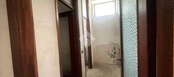 3 rooms Office in Rescaldina, Italy No. 282219 19