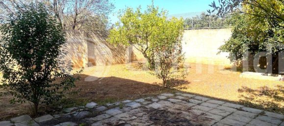 3 bedrooms House in Sannicola, Italy No. 354062 7