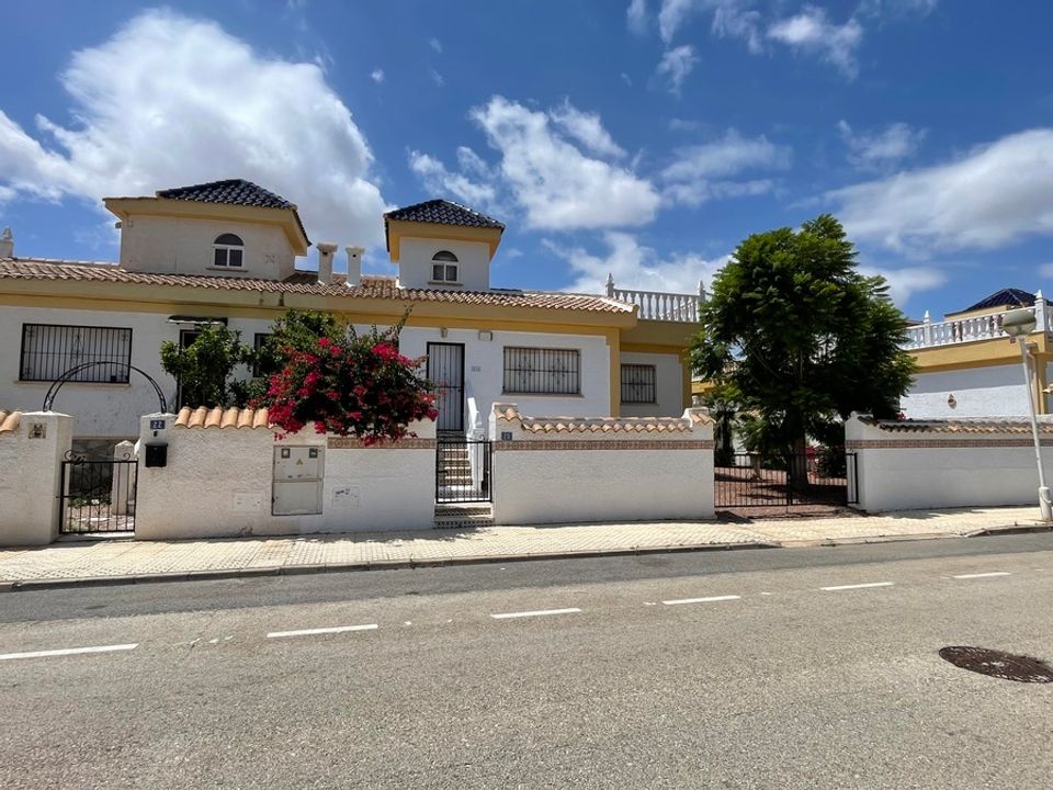 2 bedrooms Townhouse in Ciudad Quesada, Spain No. 274757