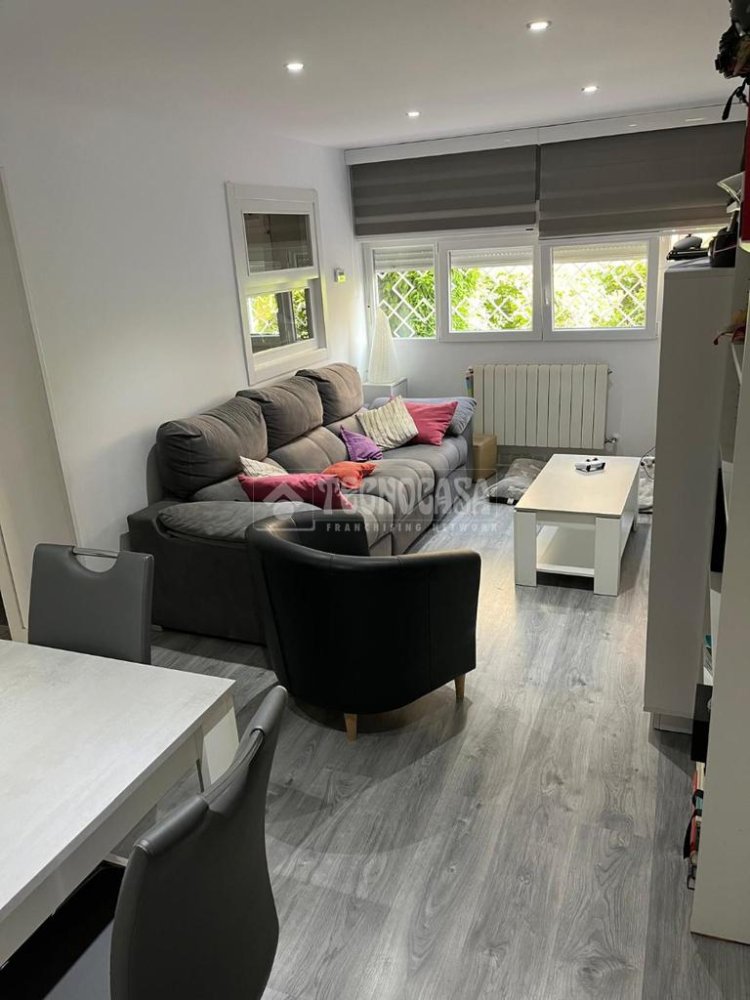 4-salle Appartement à Madrid, Spain No. 249573