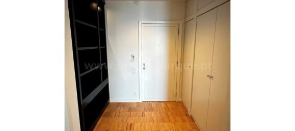 2 bedrooms Apartment in Porto, Portugal No. 39406 6