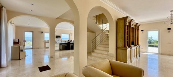 5 bedrooms Villa in Bassano Romano, Italy No. 272669 11