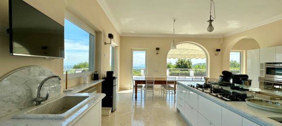 5 bedrooms Villa in Bassano Romano, Italy No. 272669 15