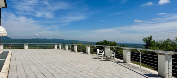 5 bedrooms Villa in Bassano Romano, Italy No. 272669 35