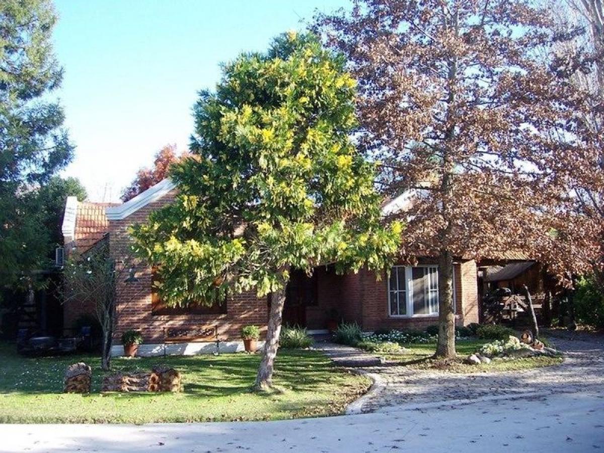 3 غرف نوم منزل في Esteban Echeverria, Argentina رقم 76012